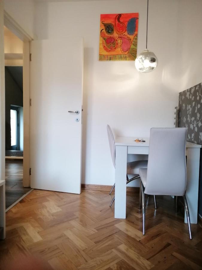 Natasa Apartment เบลเกรด ภายนอก รูปภาพ